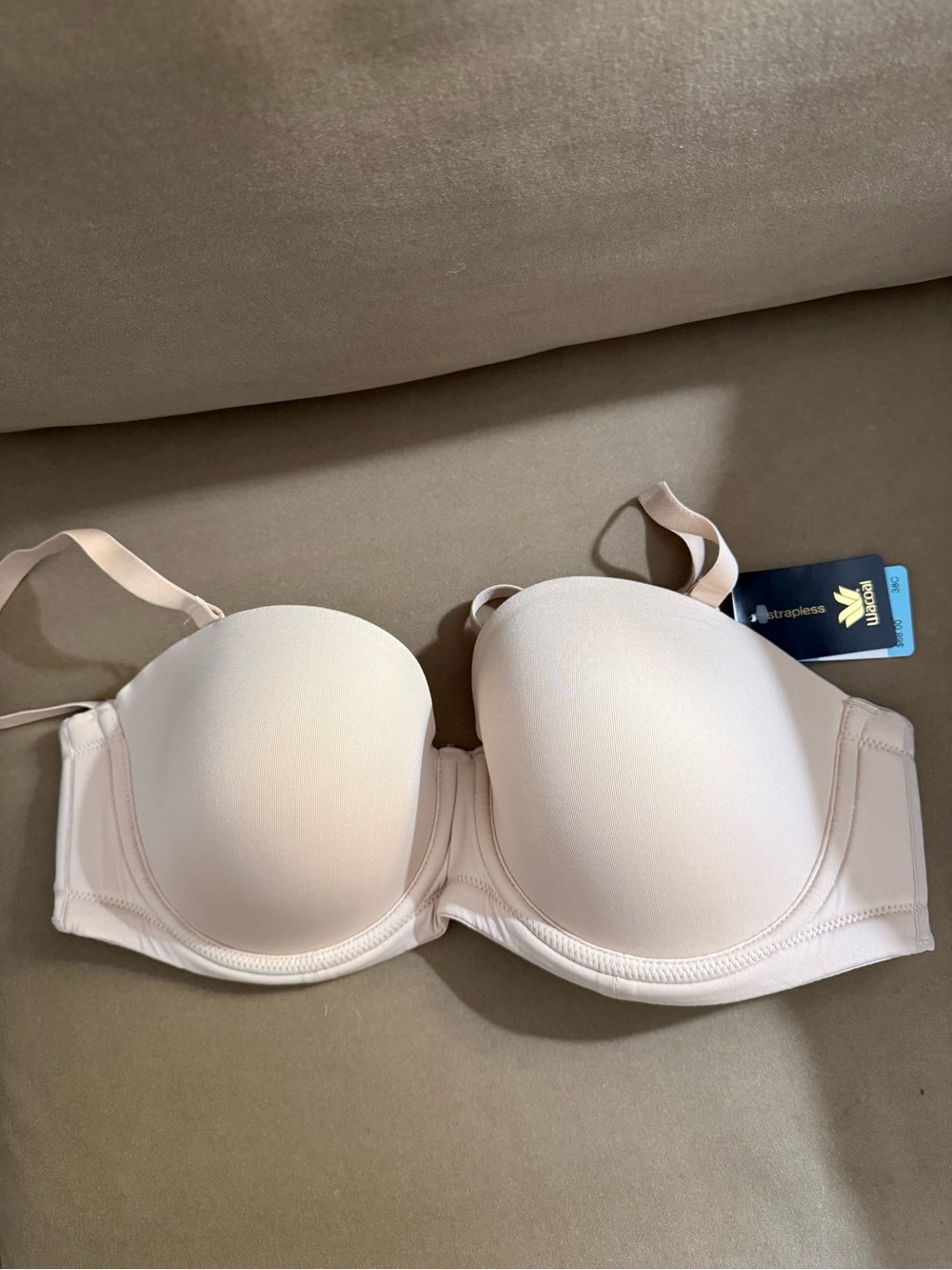 Wacoal Strapless Convertible T-Shirt Bra in Light Nude